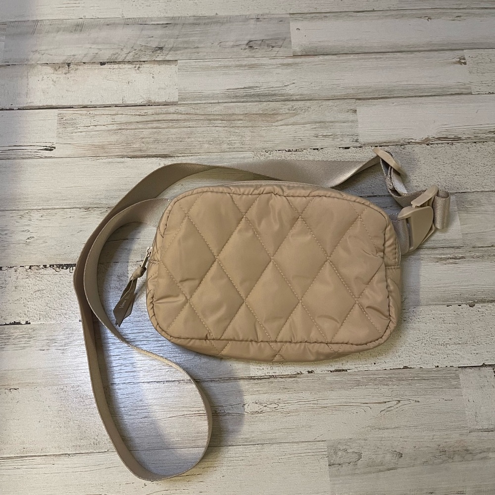 Vera Bradley Ultralight Quilted Belt Bag Crossbody Caramel Cream